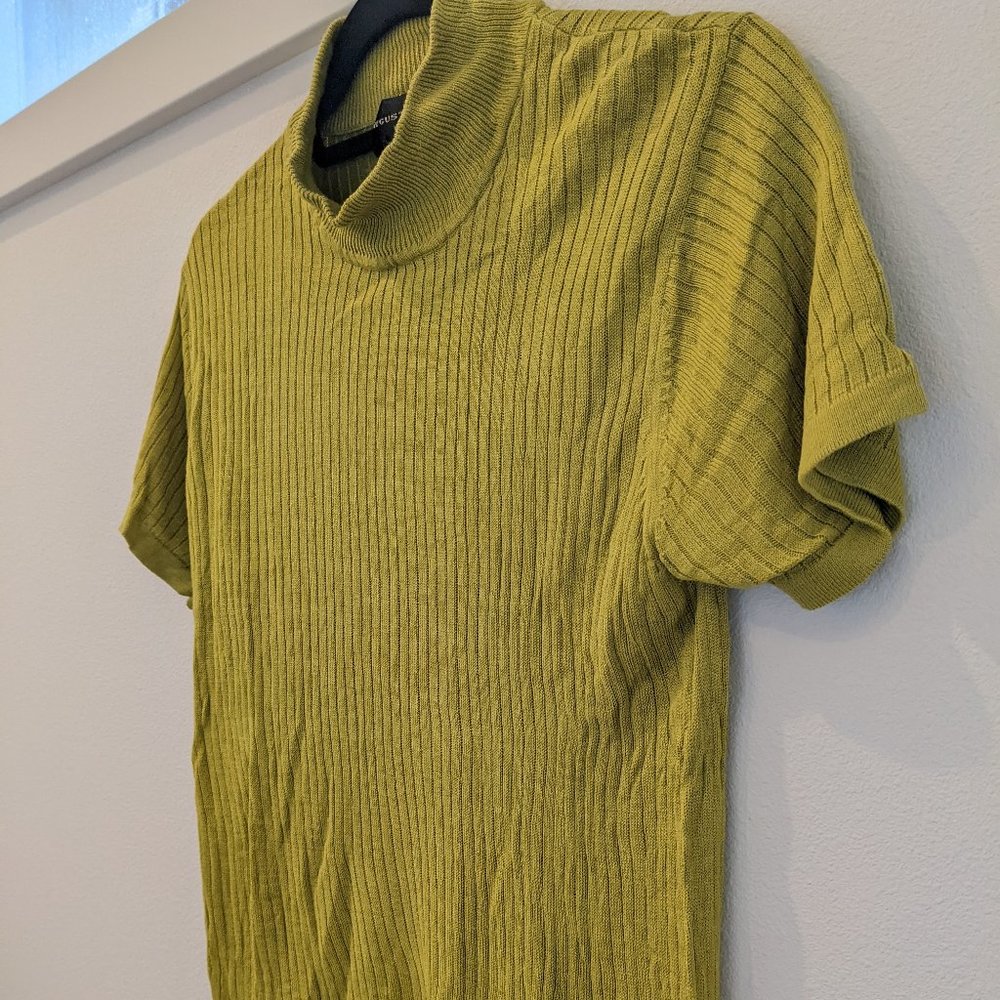 August Silk Knit Chartreuse Top, Vintage size L/Large, fits a M loose, 100% silk